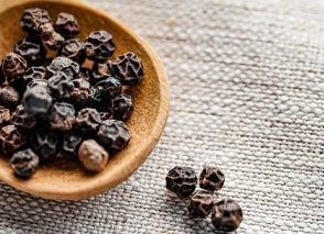 Αιθέριο Έλαιο Μαύρο Πιπέρι